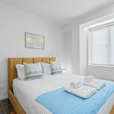 Guestready - Marble Root