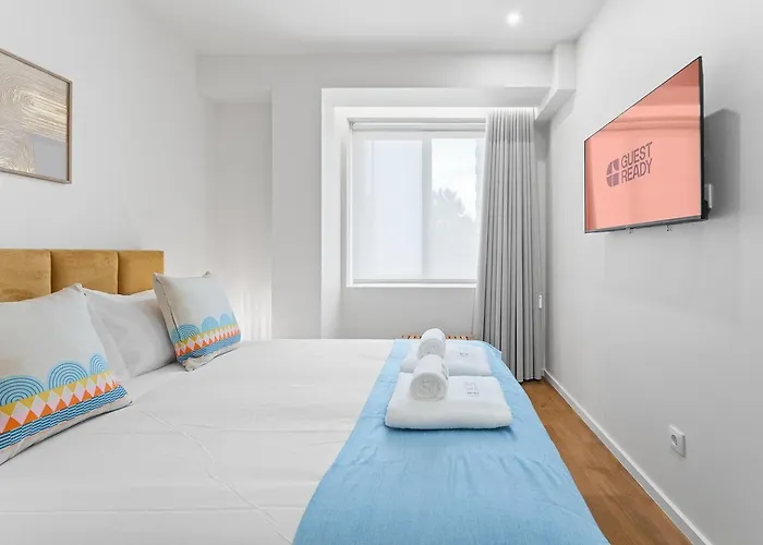 Guestready - Marble Root